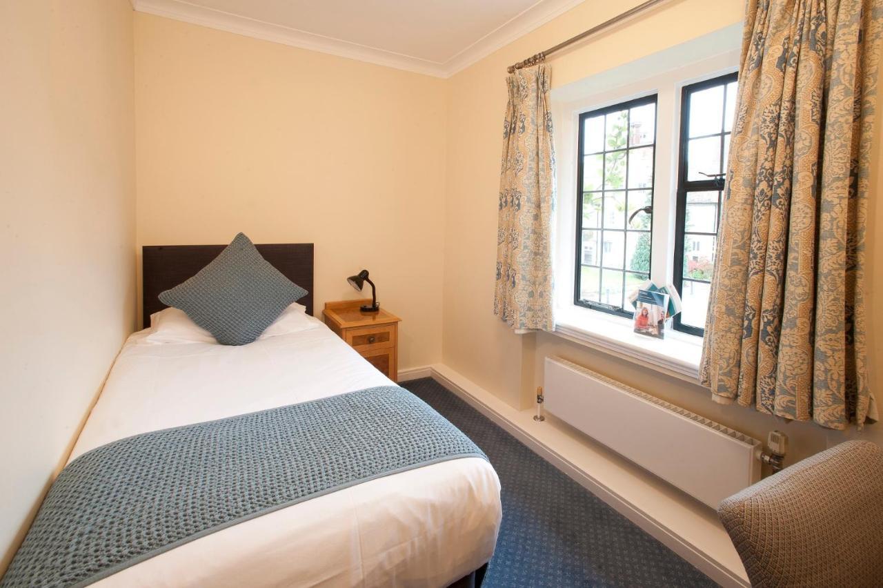 Hostel Madingley Hall *