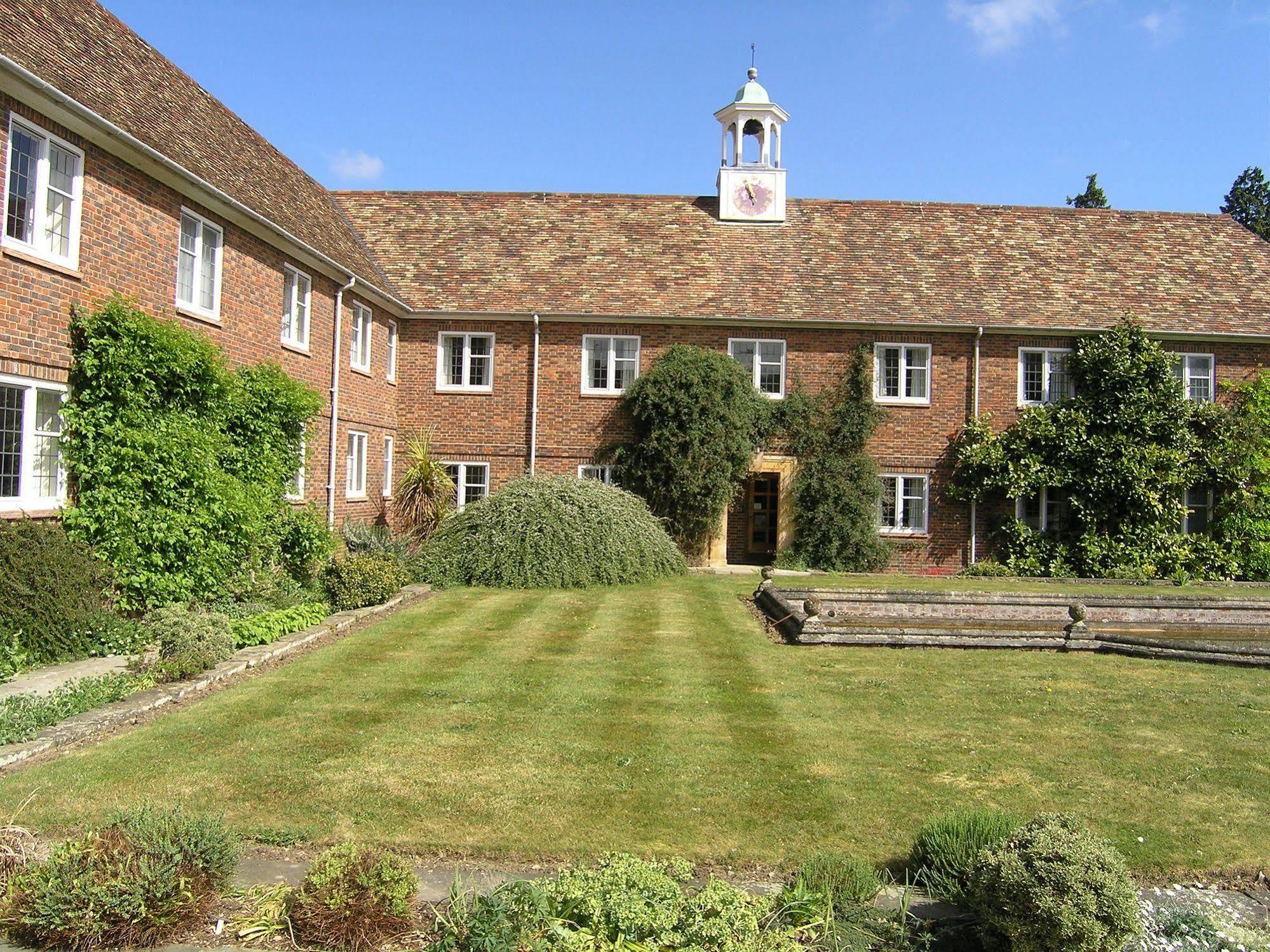 Hostel Madingley Hall Bar Hill